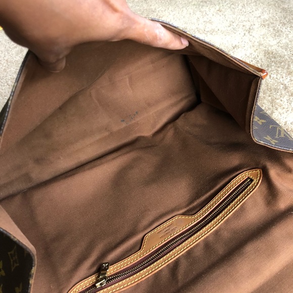 Louis Vuitton bag - Picture 2 of 5